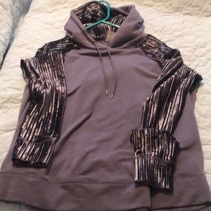 CALIA by Carrie Underwood sweatshirt